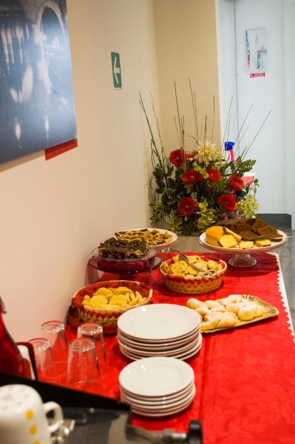 Relais Cola Di Rienzo Bed and Breakfast Ρώμη Εξωτερικό φωτογραφία